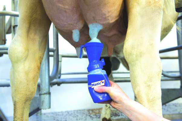 BouMatic BlueMAX B Clean καθαριστικό με αφρό